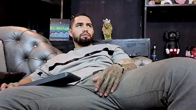 Pertunjukan Kamera Web matteosantos