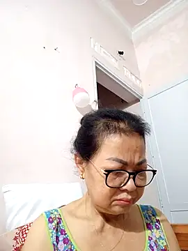 دردشة Hotestlove الجنسية المباشرة