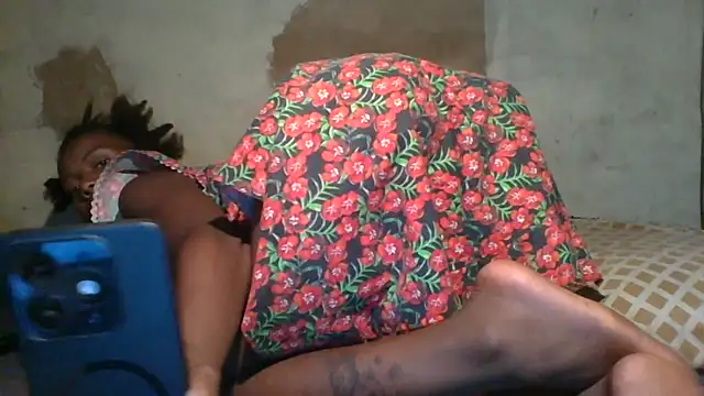 แชท XXX สดของ fatcreampussm