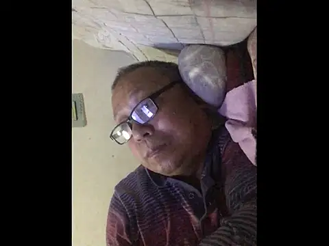 yaocaobi8 Show Webcam