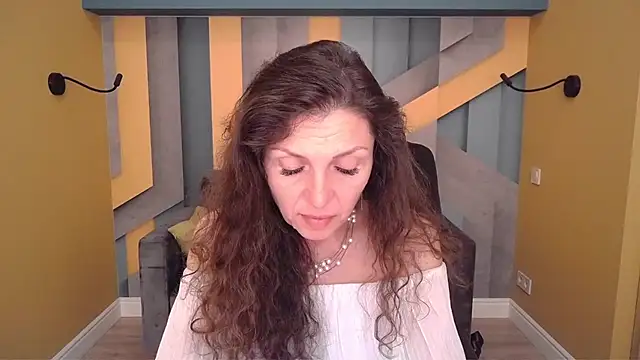 Chat XXX en directo de EllaLong