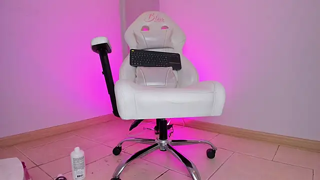 stefy_bratz webkamerás műsora