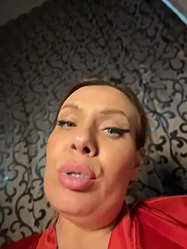 KrisKkiki's Live XXX Chat