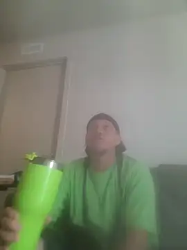 Chat +18 de yourMasterisBored ao vivo