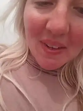 Mllesha74000 Live XXX-Chat