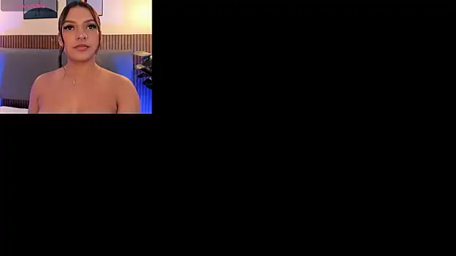 NicolleeEvanssのライブXXXチャット