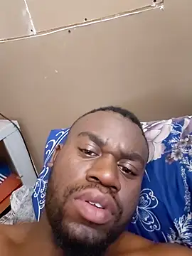 celazimnike062127のライブXXXチャット