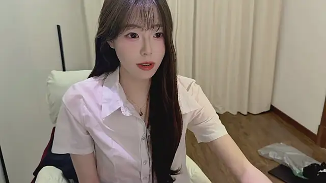 OnecutelittleのライブXXXチャット