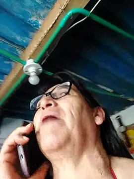 Chat XXX ao vivo de clarita_01