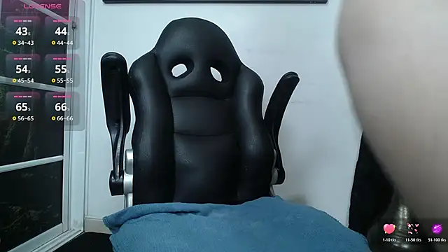 shantala_krisha's Live XXX Chat