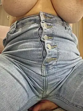 Show modela KamaSons na web-kameri