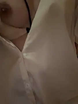 aniani11 Show Webcam