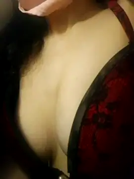 Almas-arabic webcam show