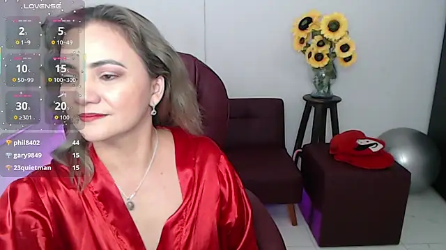 ana_milf live XXX chat