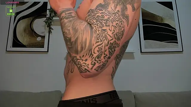 Gerard_Finbar Pertunjukan Webcam