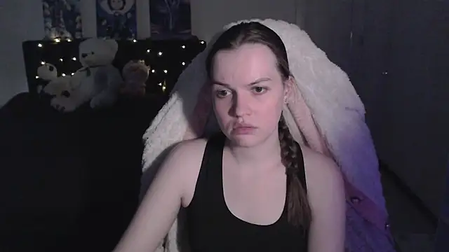 Little_flowers live XXX chat