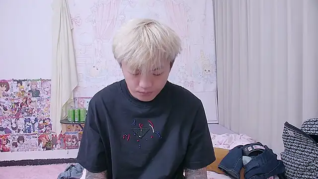 Pokazy przed kamerką – Chocolates-001