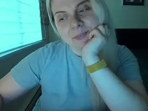 callme_iva – Live XXX-chat