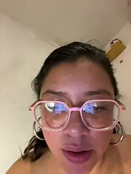 Vivi_Kvsh Obrolan Langsung XXX