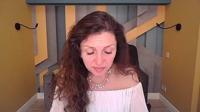 EllaLong Obrolan Langsung XXX