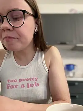 Chat +18 de _CherryBloom_ ao vivo