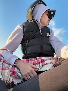 Betsy Obrolan Langsung XXX