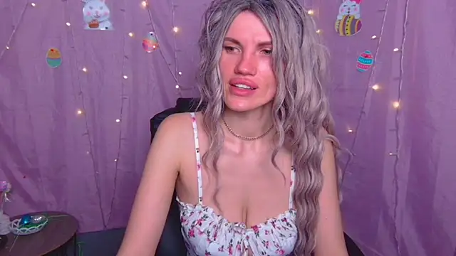 MilaLoona Obrolan Langsung XXX