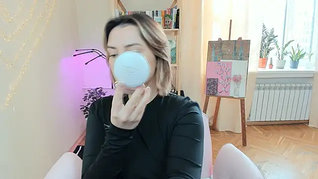 BrightDani's Live XXX Chat