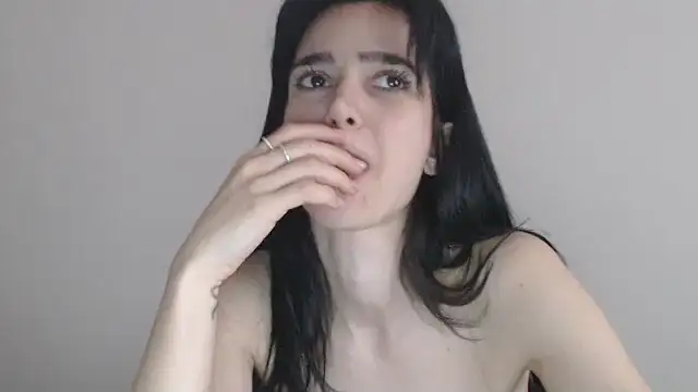 Czat XXX na żywo – gglingeriee