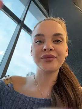 دردشة KristiRich الجنسية المباشرة