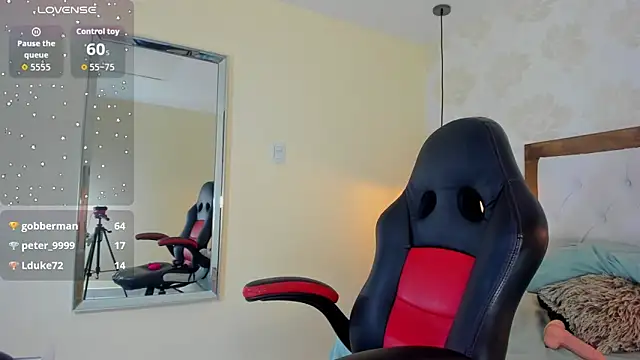 IRISCLARK1's Live XXX Chat