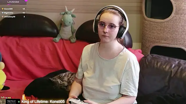 Pokazy przed kamerką – GamerGirl_Eve