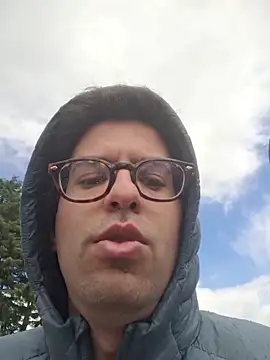 RikCum4u webkamer ás műsora