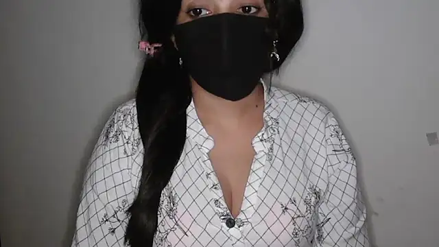 Reddy_Trisha: онлайн-секс-чат