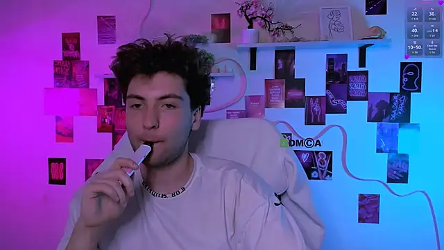 Chat XXX Live joseph_bear_