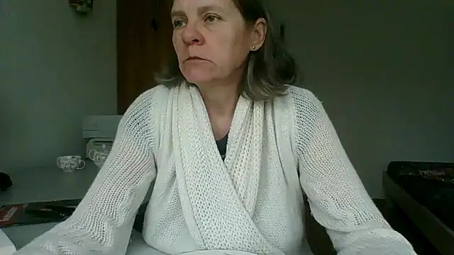 Laura_Sensuale 网络视讯表演