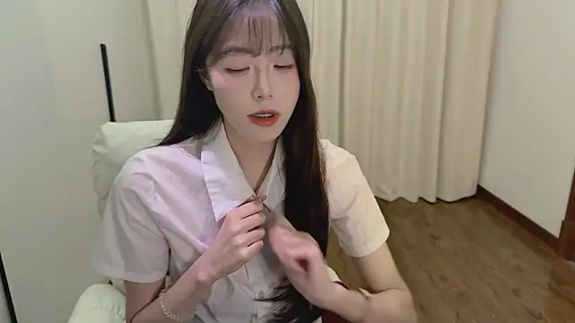 Onecutelittle Obrolan Langsung XXX