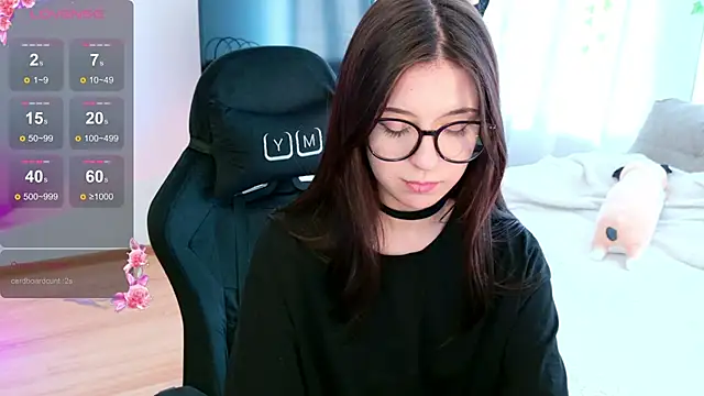 Azaliya_Haze Obrolan Langsung XXX