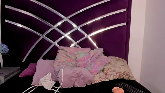 Jade_ht Adlı Modelin Canlı XXX Sohbeti