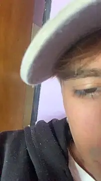 Онлайн чат XXX JeremySanders1_