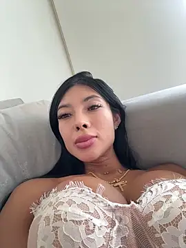 Chatroom XXX en direct de KalaBeckett_