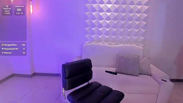 MorganHicks Adlı Modelin Canlı XXX Sohbeti