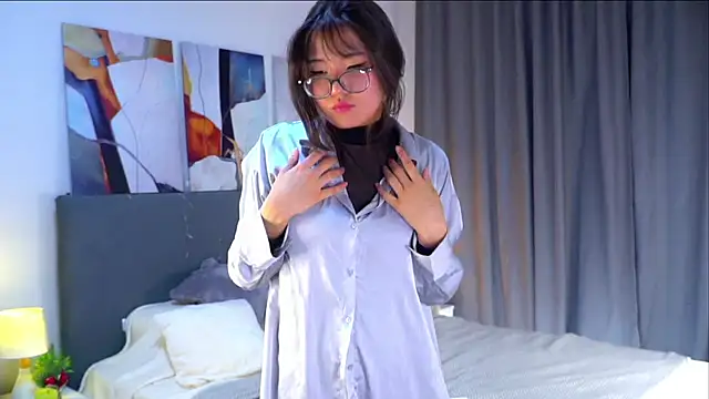 Chat +18 de NelleMihalko ao vivo