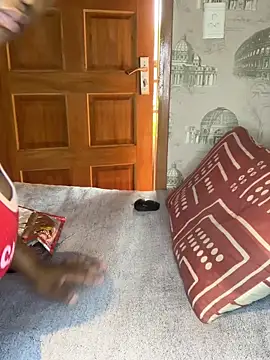 Chat +18 de Bellabootie ao vivo