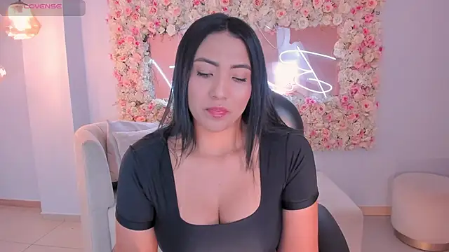 NatalieLewis Chat XXX in diretta