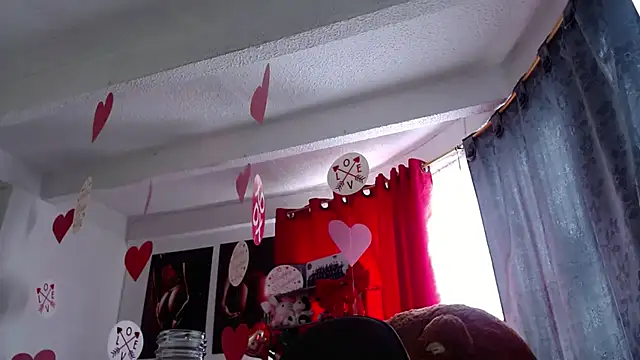 Niky_777 即時 XXX 聊天