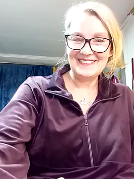 irinamaux Obrolan Langsung XXX