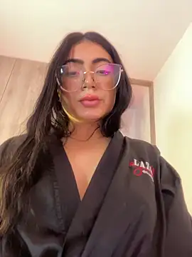 Mia_222 Obrolan Langsung XXX