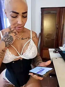 Alison_fitness' Live XXX Chat