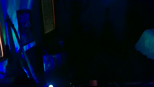 Chat +18 de LEVIATHANX666 ao vivo